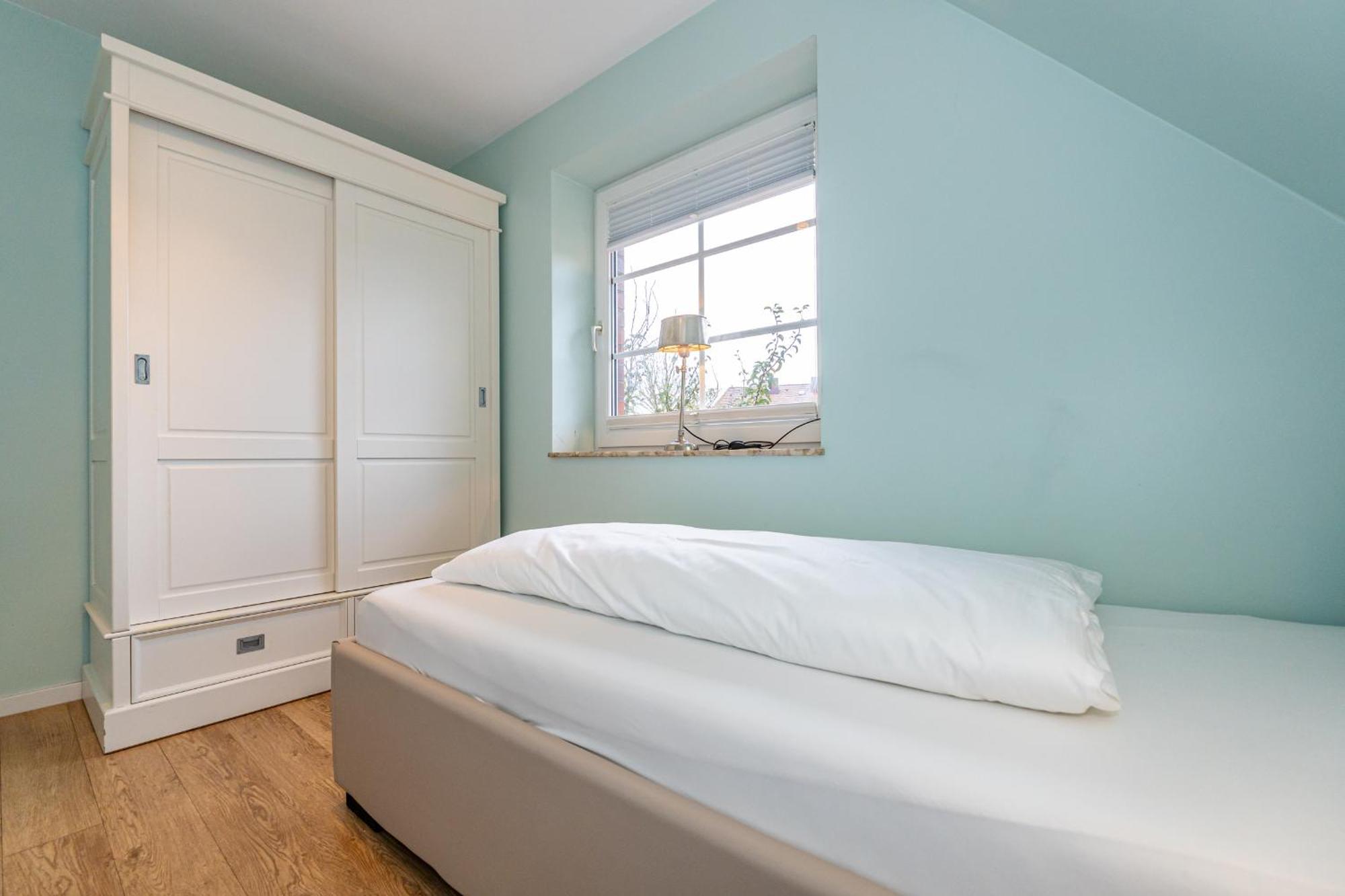 Flut No 8 Apartment *
